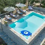Agnanti Villa
