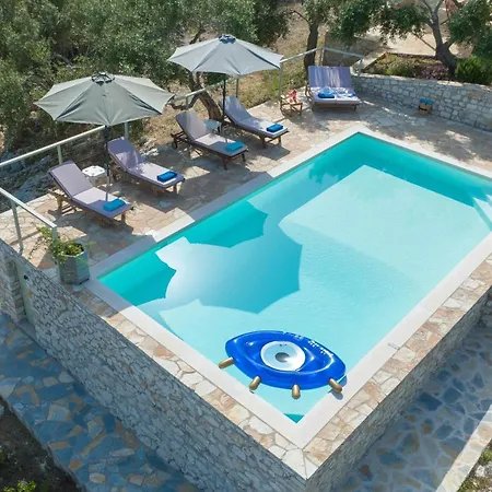 Agnanti Villa